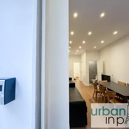 Urban Flat 35 - 2 Bedroom Grands Boulevards