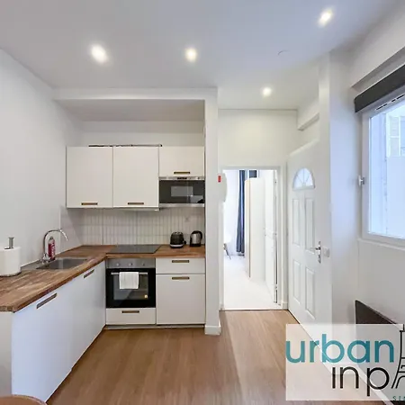 아파트 Urban Flat 35 - 2 Bedroom Grands Boulevards 파리